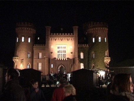 Kalkar : Weihnachtsmarkt auf Schloss Moyland